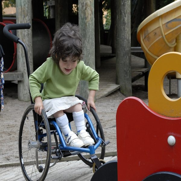 Çocuk Tekerlekli Sandalyesi Panthera Micro 5